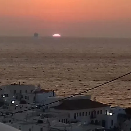 Daire Pentara's Windmill Mykonos Town